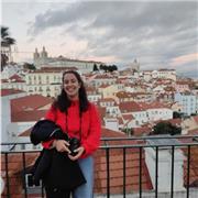 Estudiante de último curso de doble grado responsable y con experiencia.